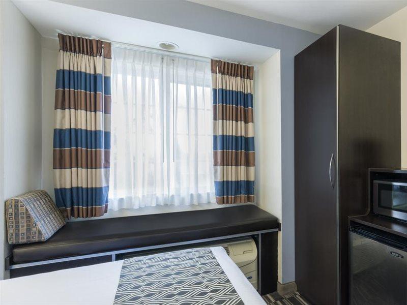 Microtel Inn And Suites Baton Rouge Airport Экстерьер фото
